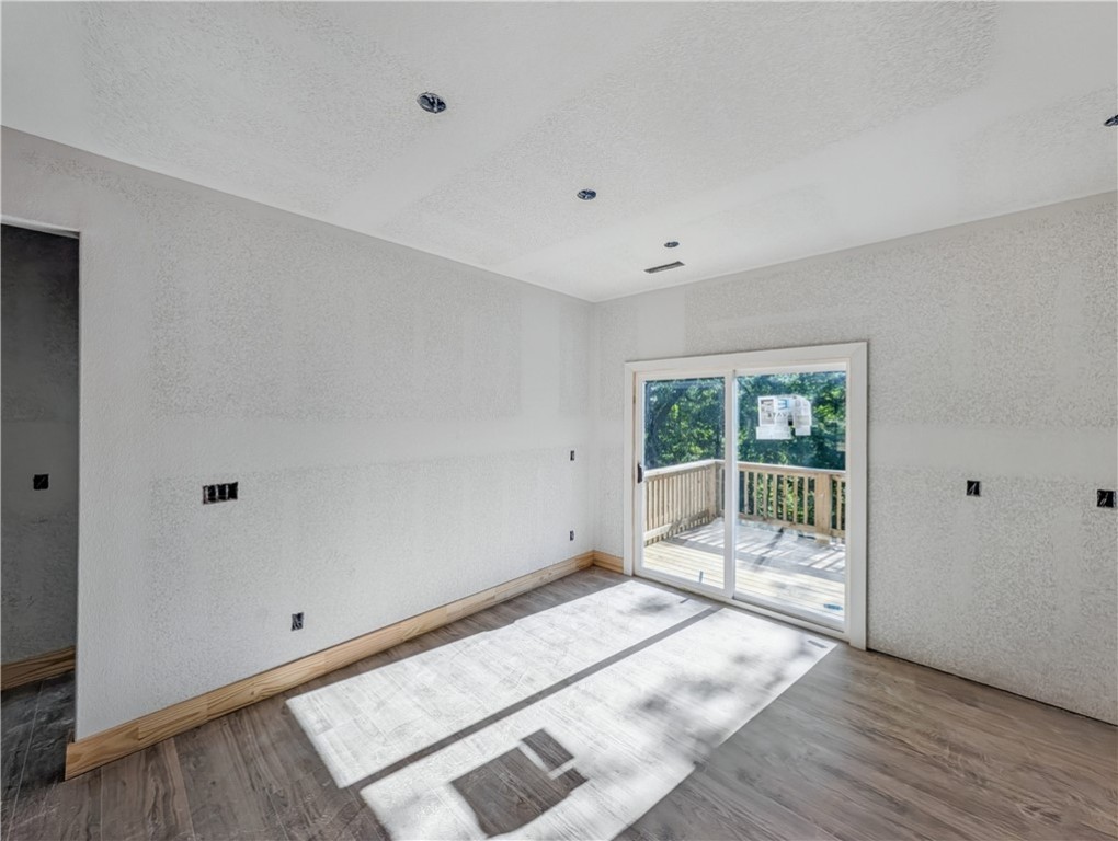 Lockhart Sub Bvv - Residential