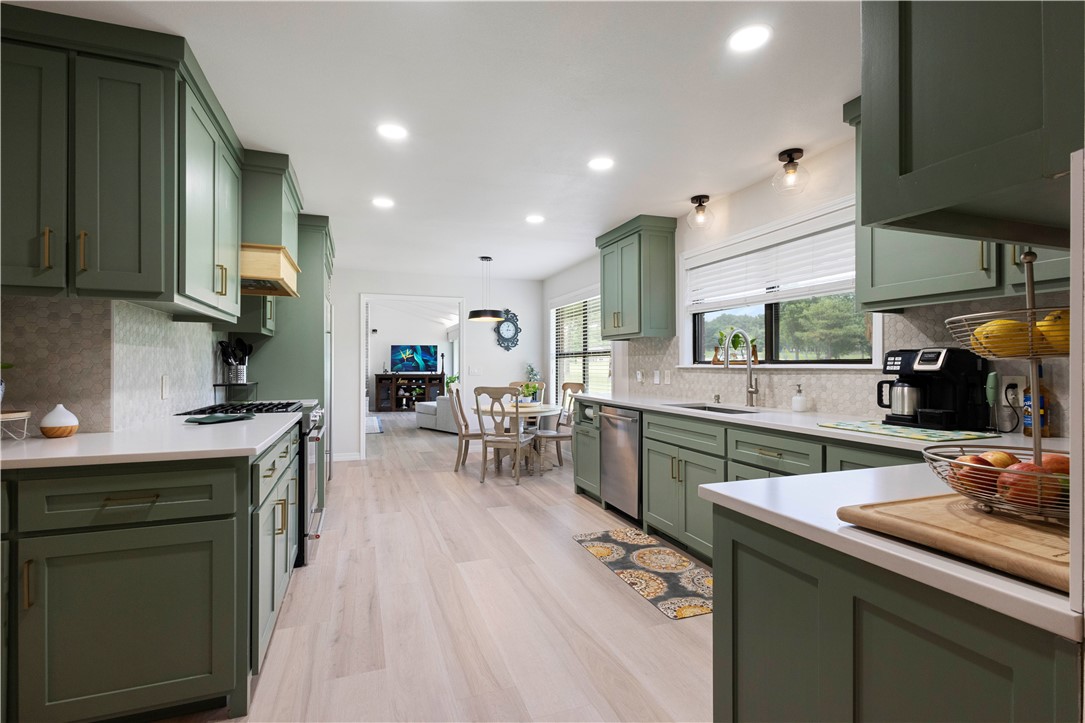 Country Club Estates - Residential