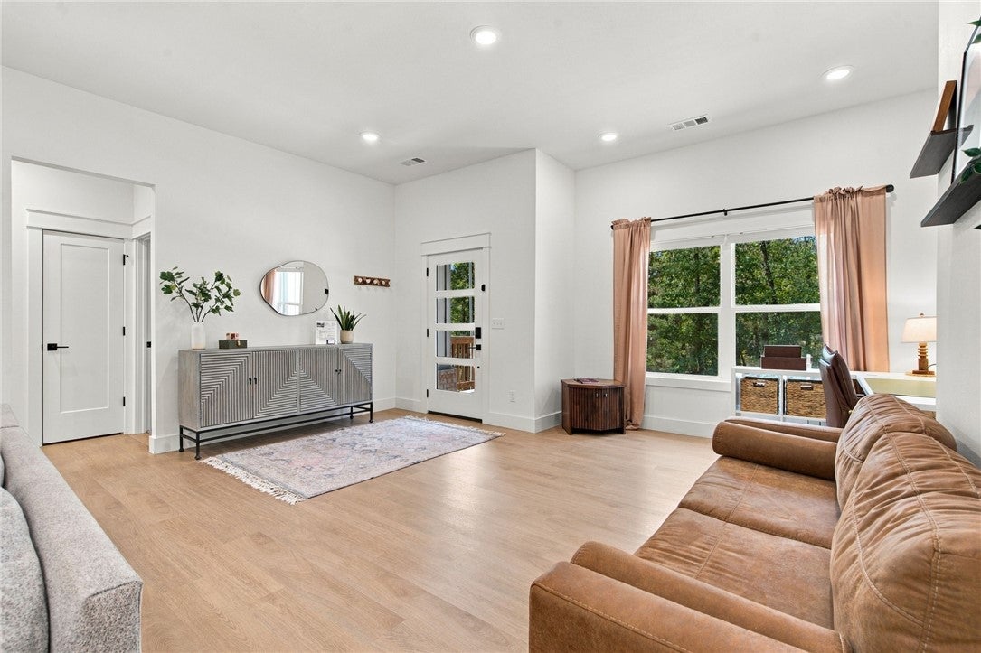3 Yardley Circle