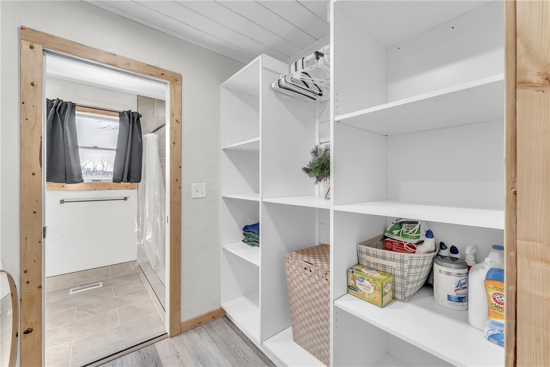 17-18-29-RURAL - Residential