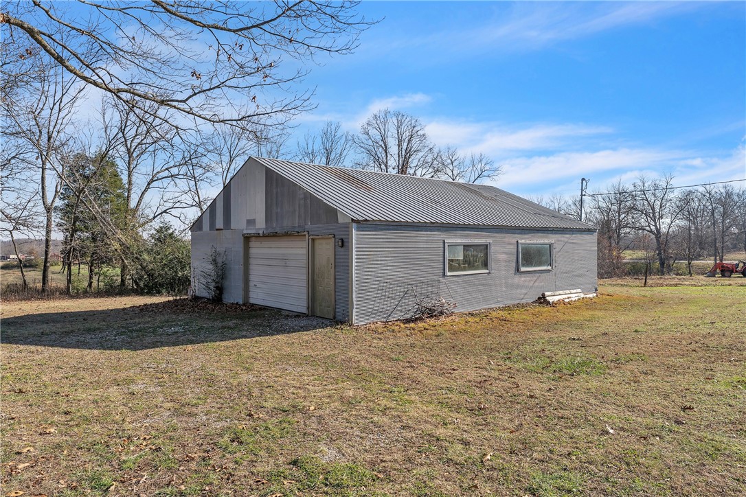 17-18-29-RURAL - Residential