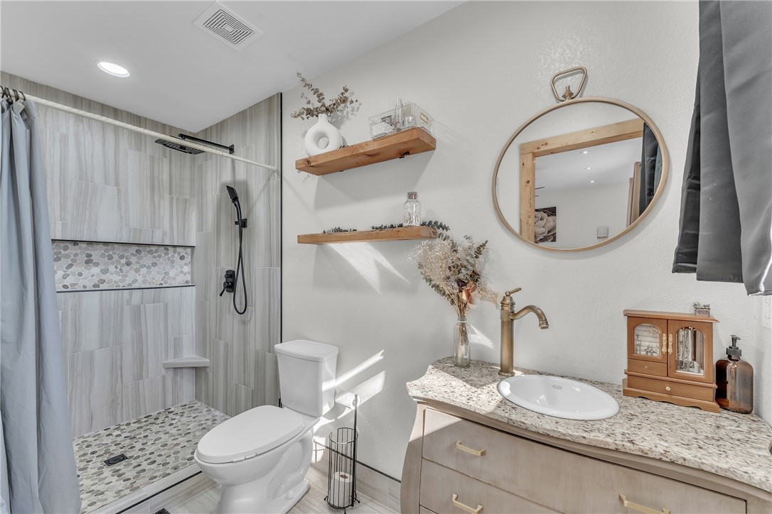 17-18-29-RURAL - Residential