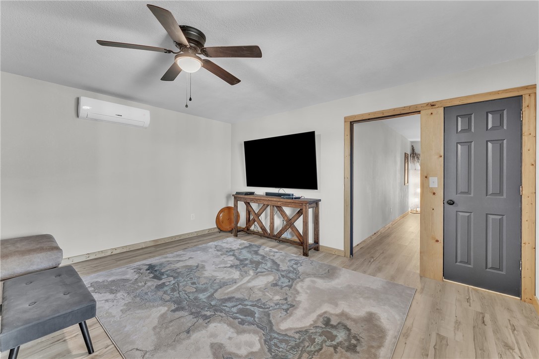 17-18-29-RURAL - Residential