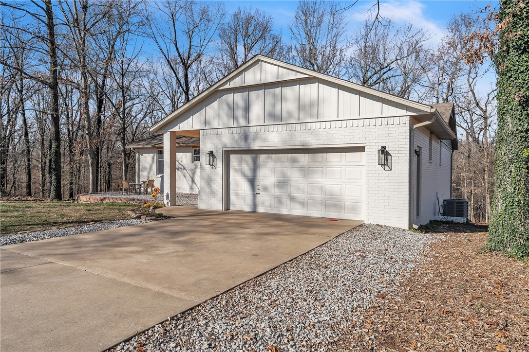 17-18-29-RURAL - Residential