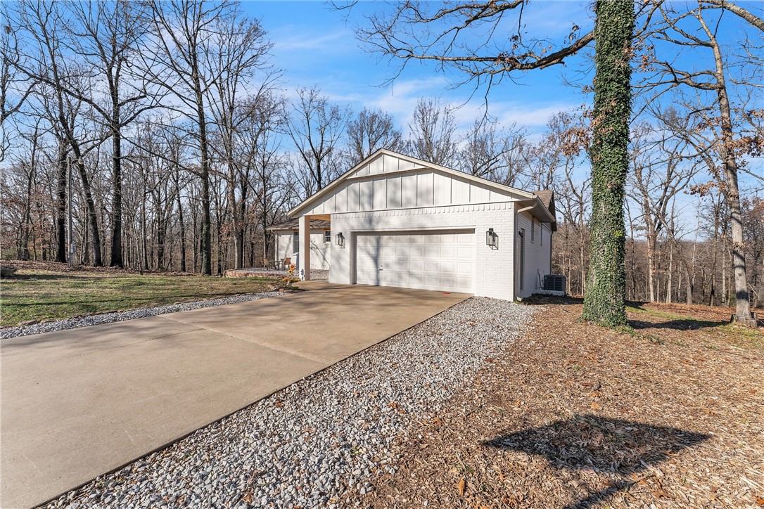 17-18-29-RURAL - Residential