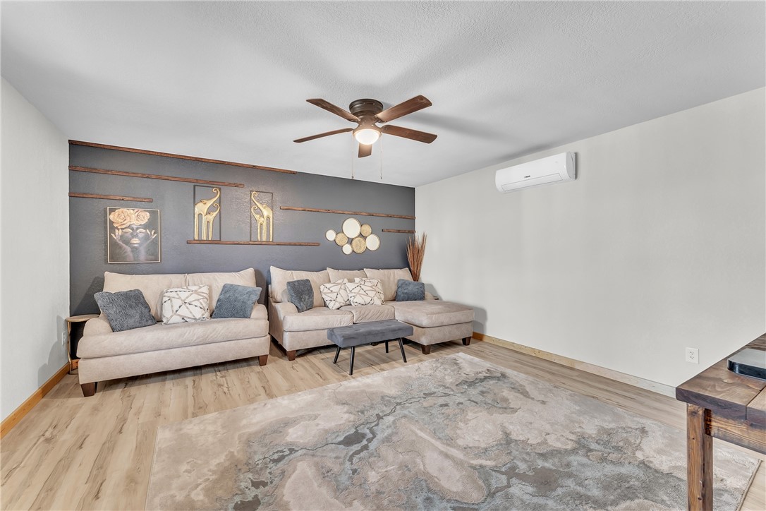 17-18-29-RURAL - Residential