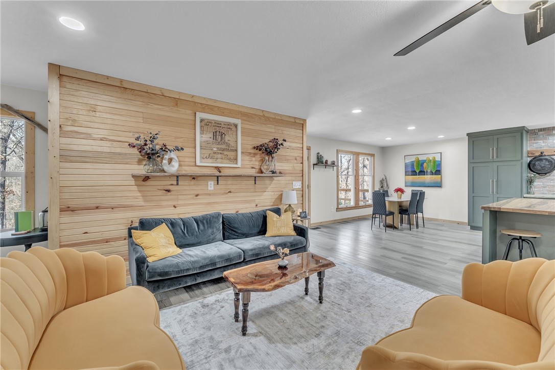 17-18-29-RURAL - Residential