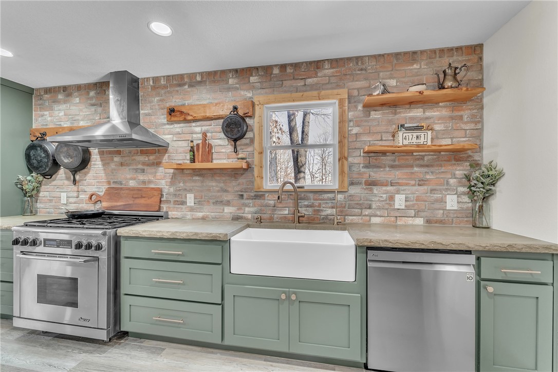 17-18-29-RURAL - Residential