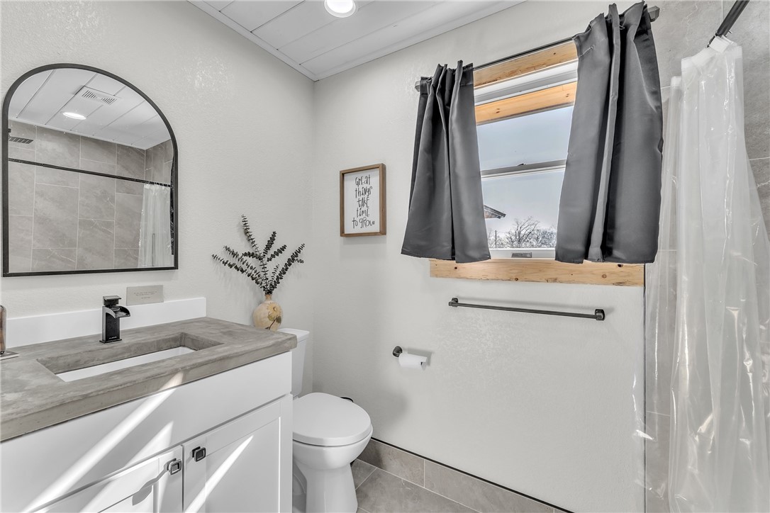 17-18-29-RURAL - Residential