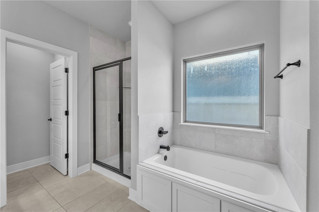 Grove Ph Iii, The Rogers - Residential