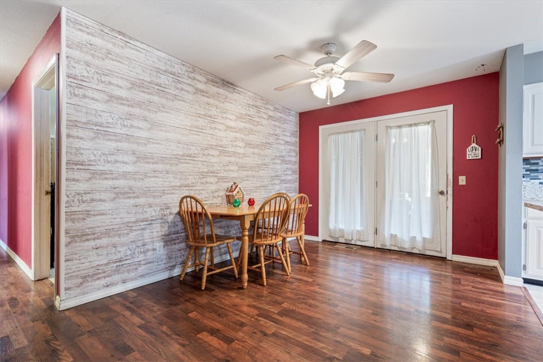 Unit 5 Holiday Island - Residential
