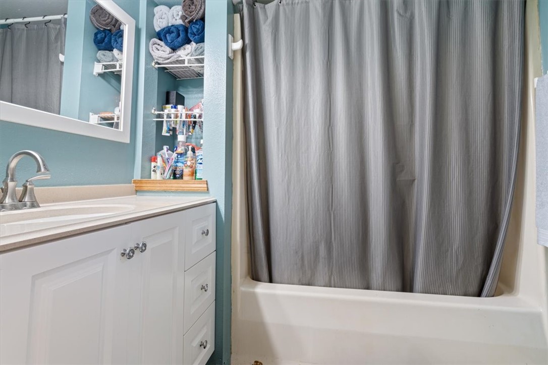 Unit 5 Holiday Island - Residential