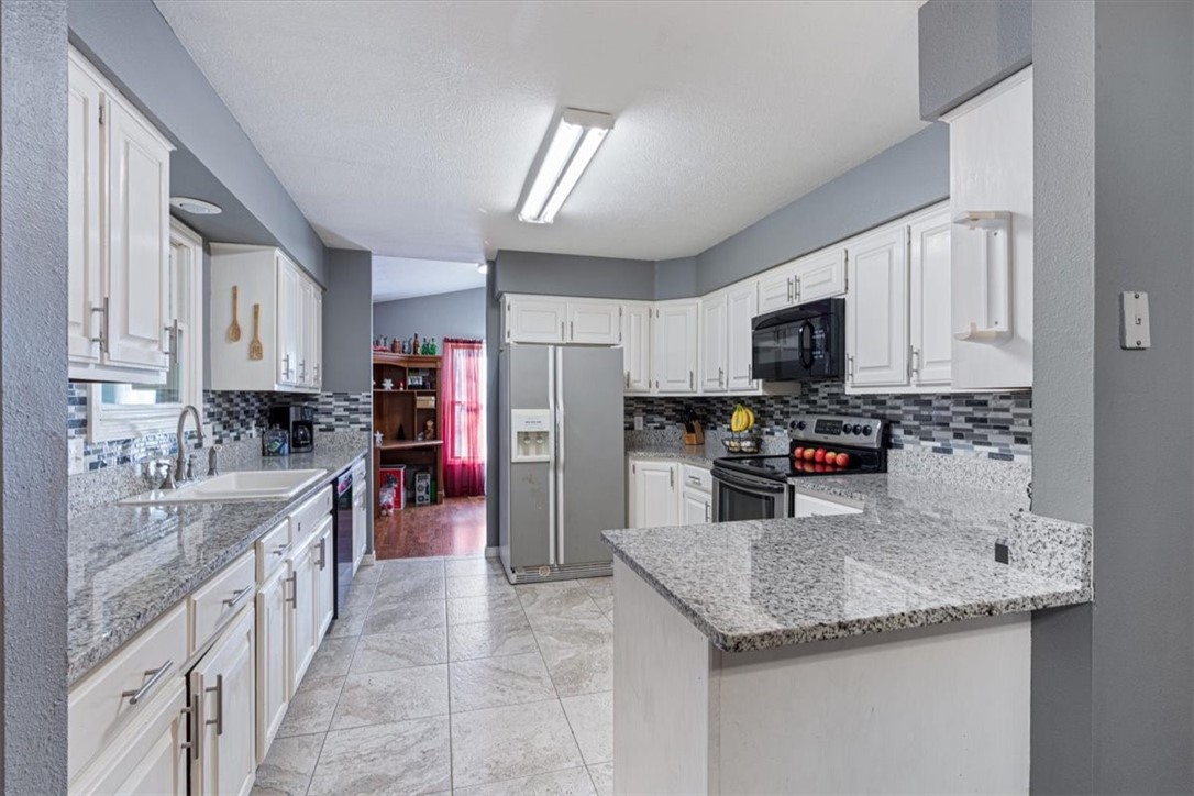 Unit 5 Holiday Island - Residential