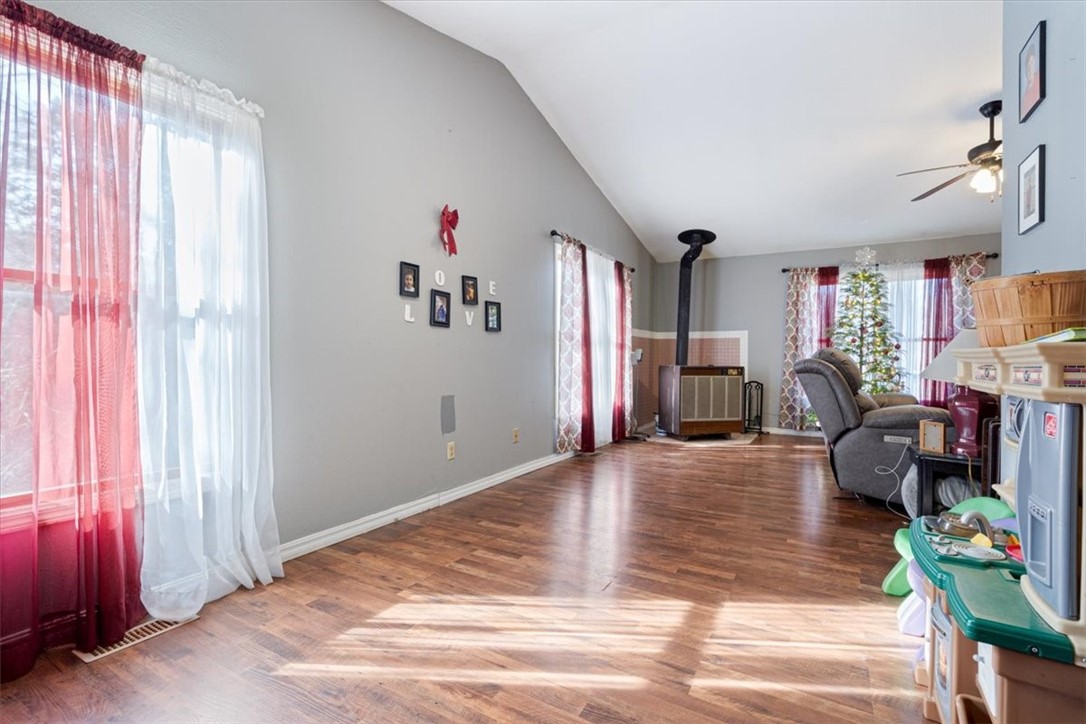 Unit 5 Holiday Island - Residential