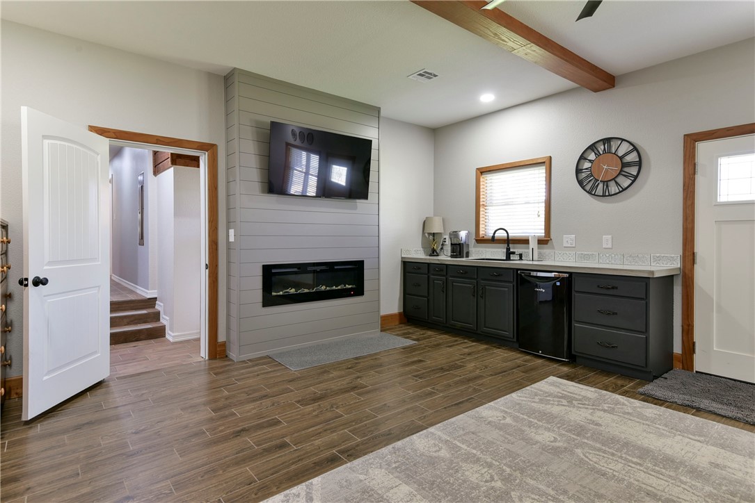 Pea Ridge - Residential