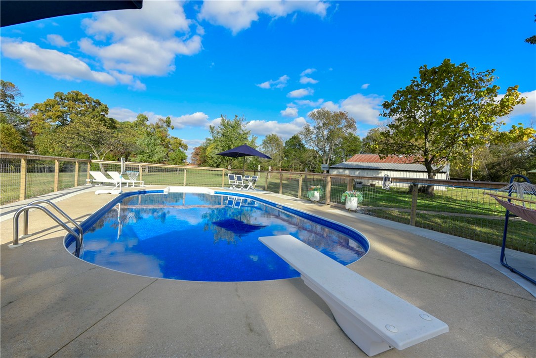 Pea Ridge - Residential