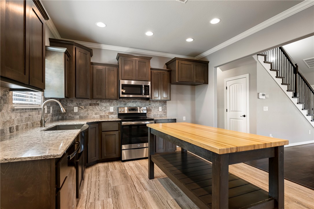 Prairie Meadows Sub Ph 3 - Residential