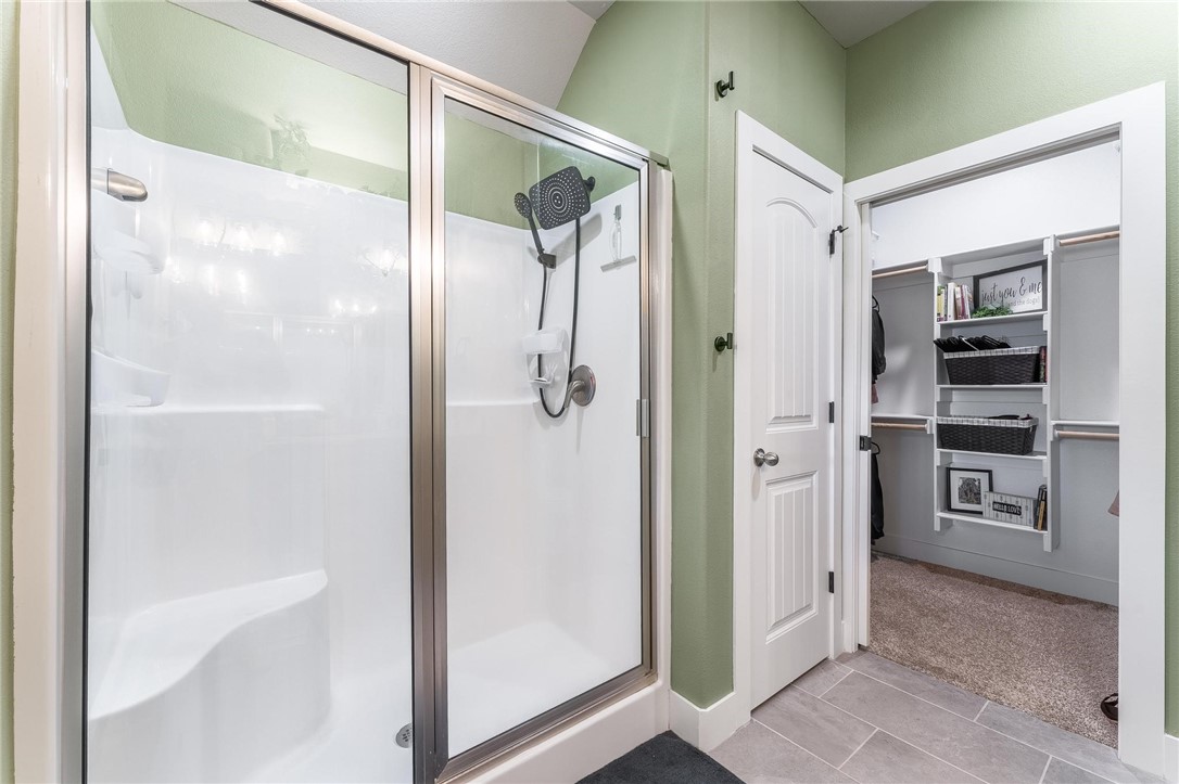 Hickory Meadows - Residential