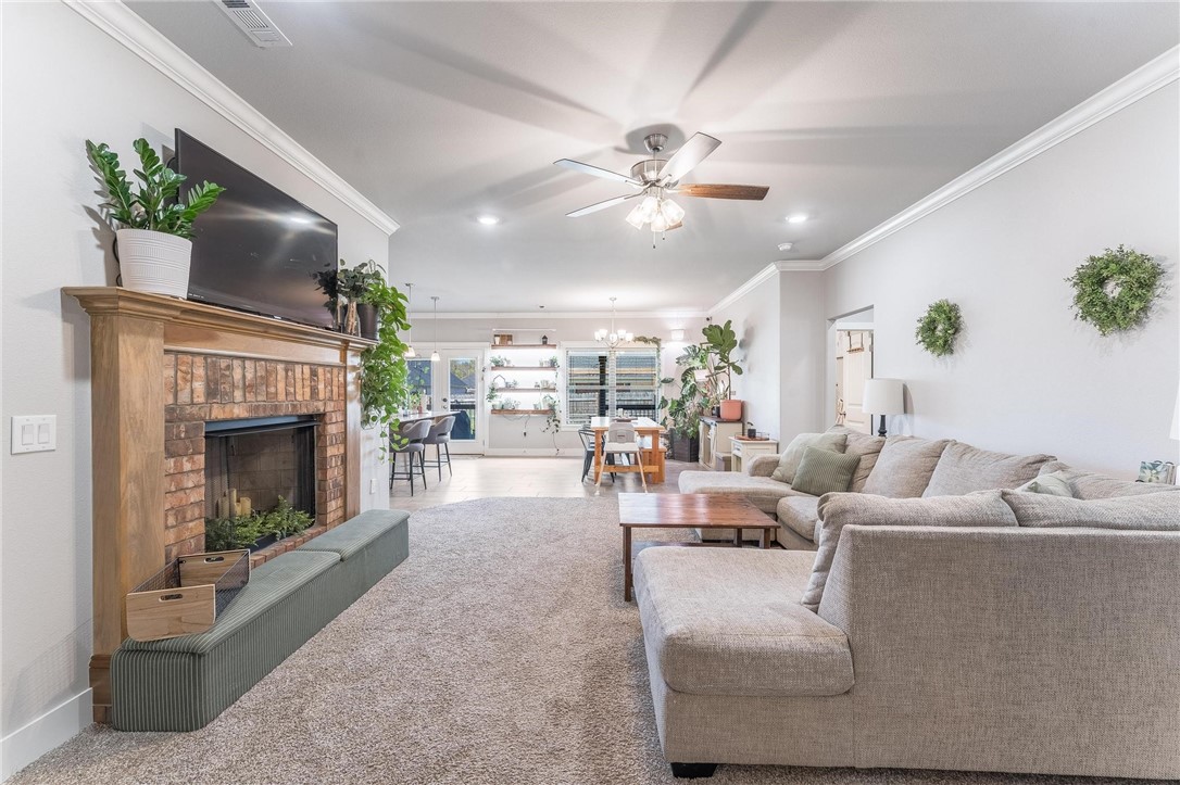 Hickory Meadows - Residential