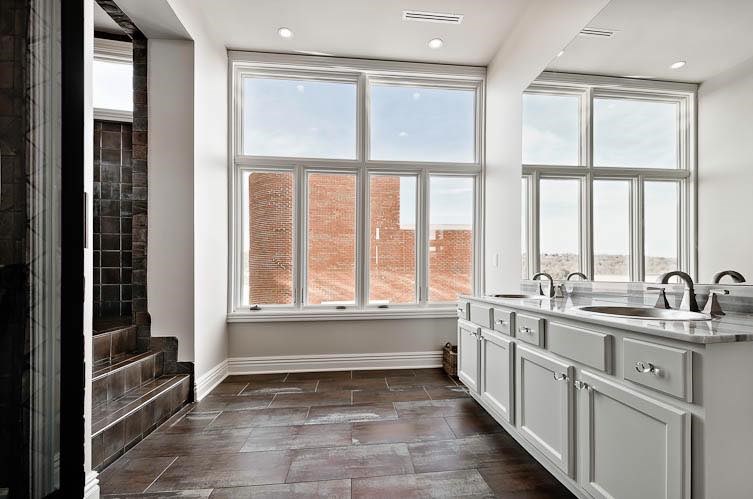 One East Center Condos Hpr - Residential