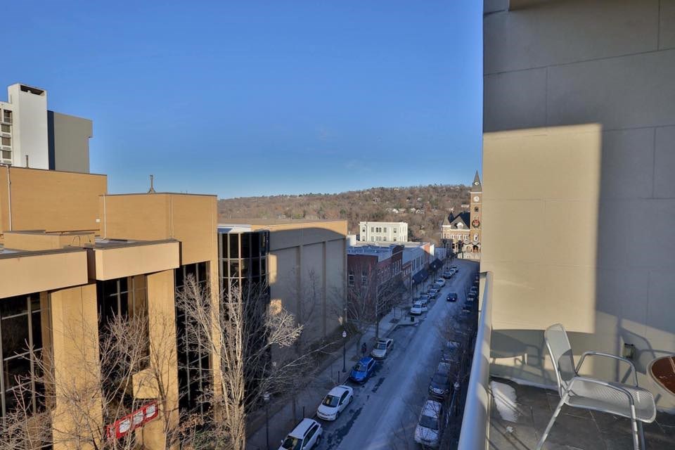 One East Center Condos Hpr - Residential