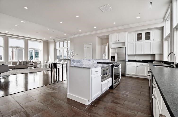 One East Center Condos Hpr - Residential