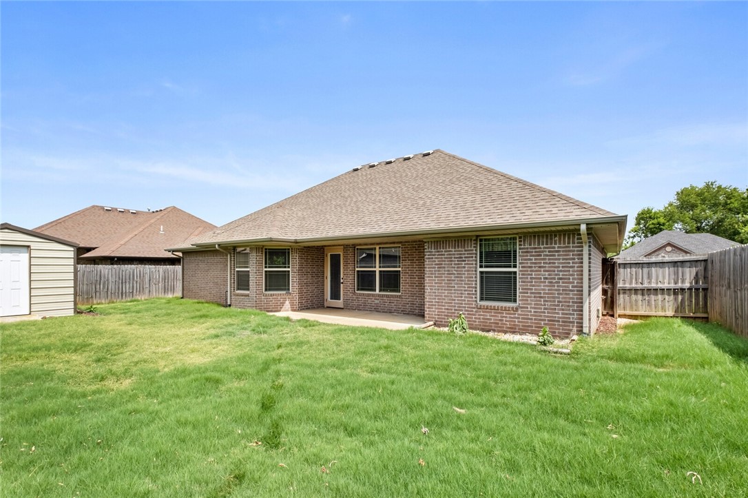 Dixieland Crossing Rogers - Residential Lease