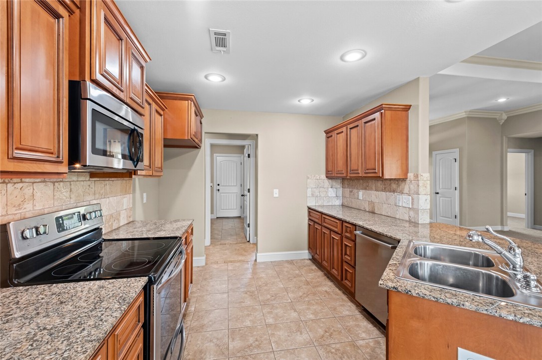Dixieland Crossing Rogers - Residential Lease