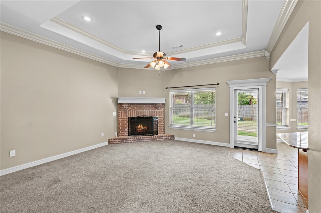 Dixieland Crossing Rogers - Residential Lease