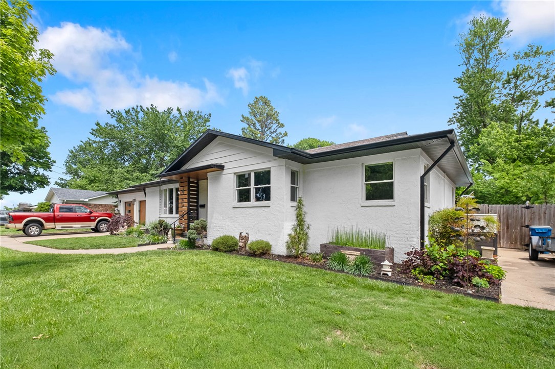 Manor Heights Sub Bentonville - Residential