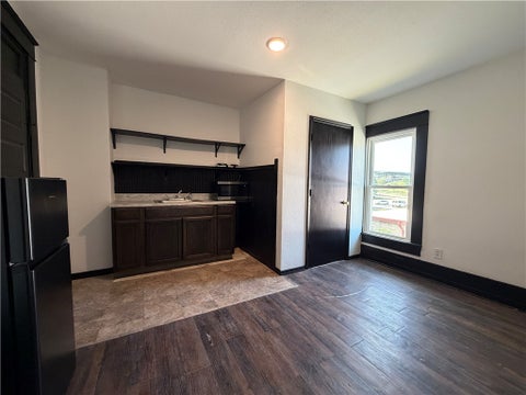 Photo of 401 E Twin Springs Street 6 #6, Siloam Springs, AR 72761 (MLS # 1361295)