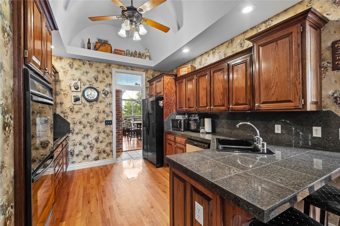 Highland Knolls Unit 2 Ph 1 Rogers - Residential