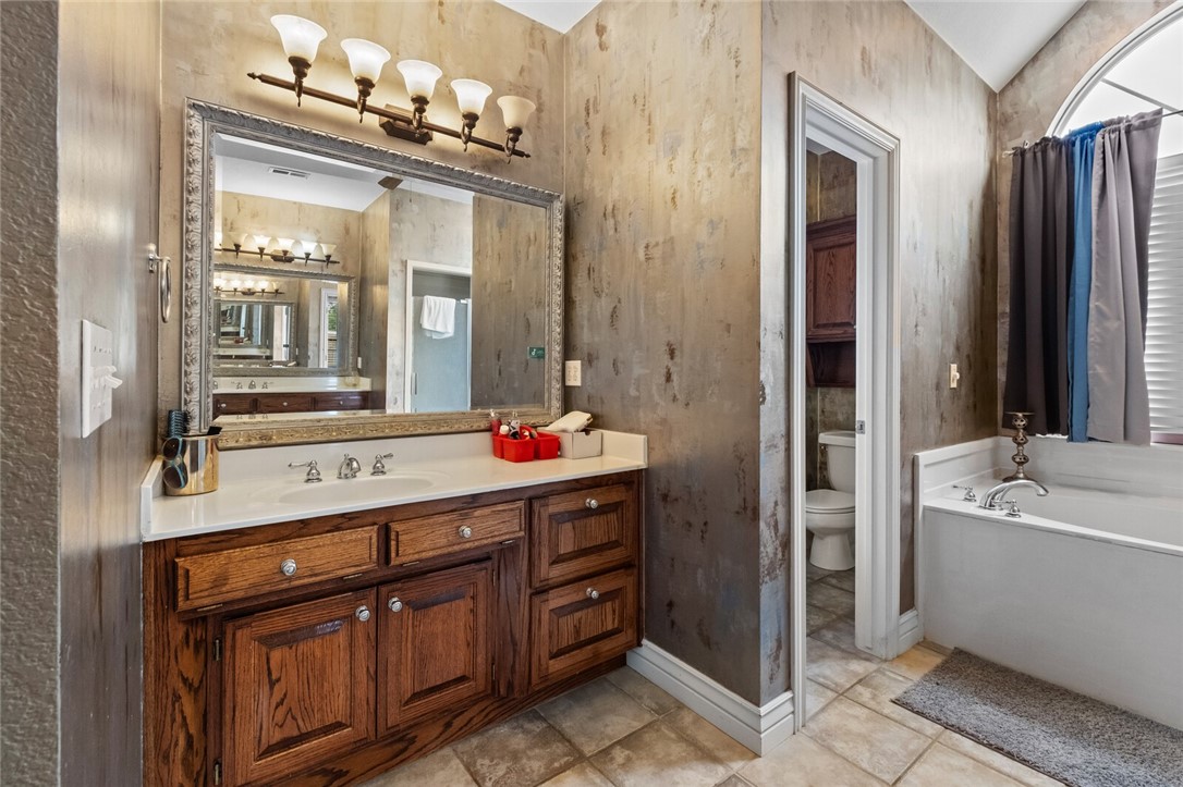 Highland Knolls Unit 2 Ph 1 Rogers - Residential