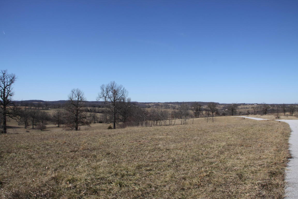 Beautiful lot in North Ridge Estates! Great location, paved streets, underground utilities if you are looking to build your dream home. Call Today!