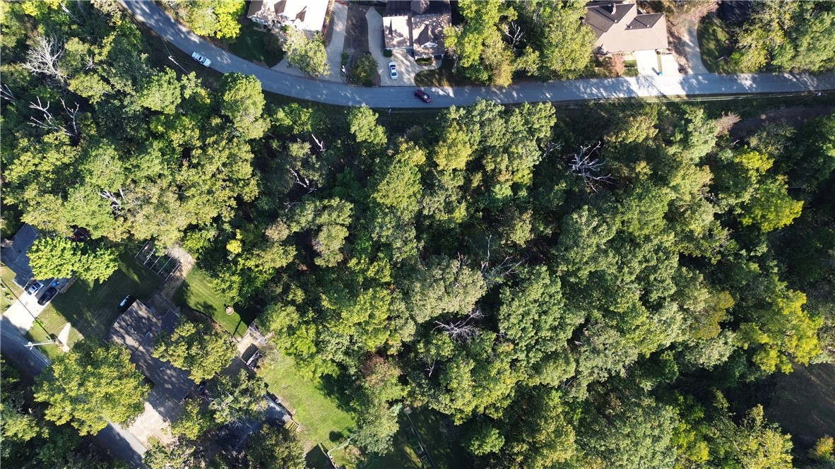 Lambeth Sub Bvv - Land