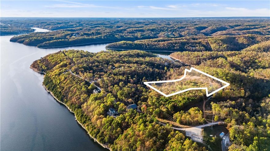 Great opportunity to develop ( Glamping or Camping resort), several places to built, roads all ready made, electrical box already at the property. 5 min to Pebble beach. Listed under appraisal value