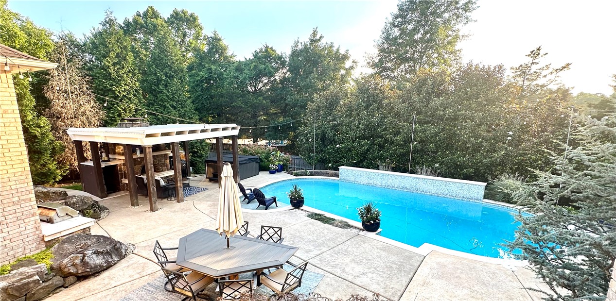 Brookbury Woods - Residential