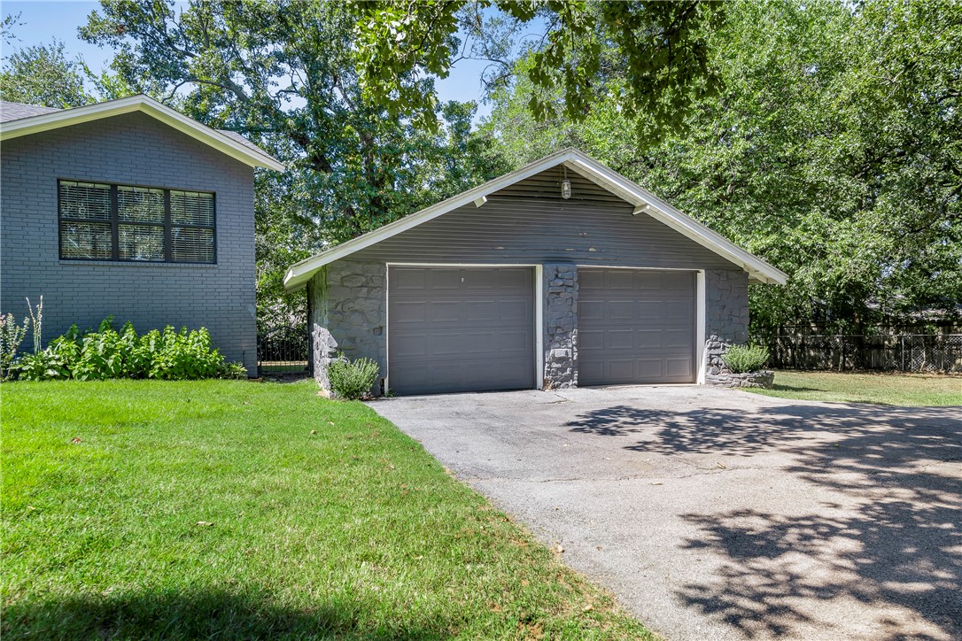 Fayetteville Outlots - Residential