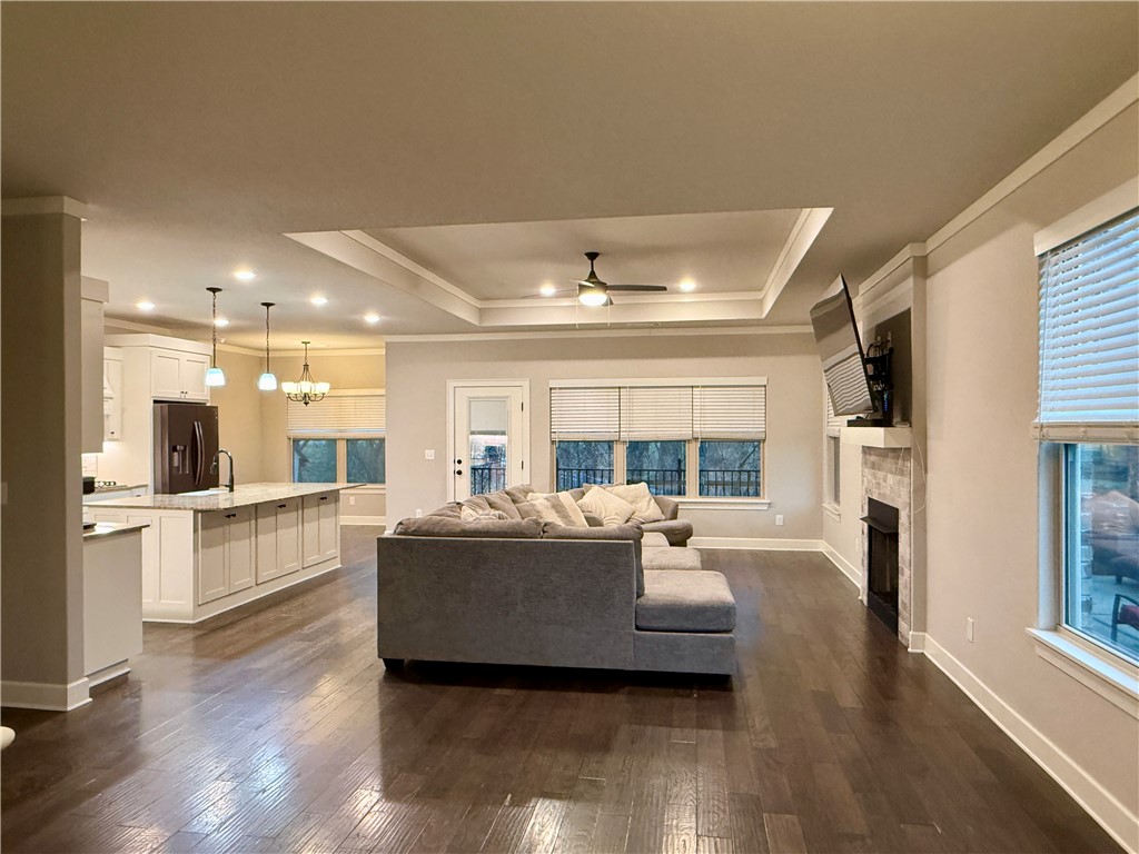 MAPLE GLENN PH 2-PEA RIDGE - Residential