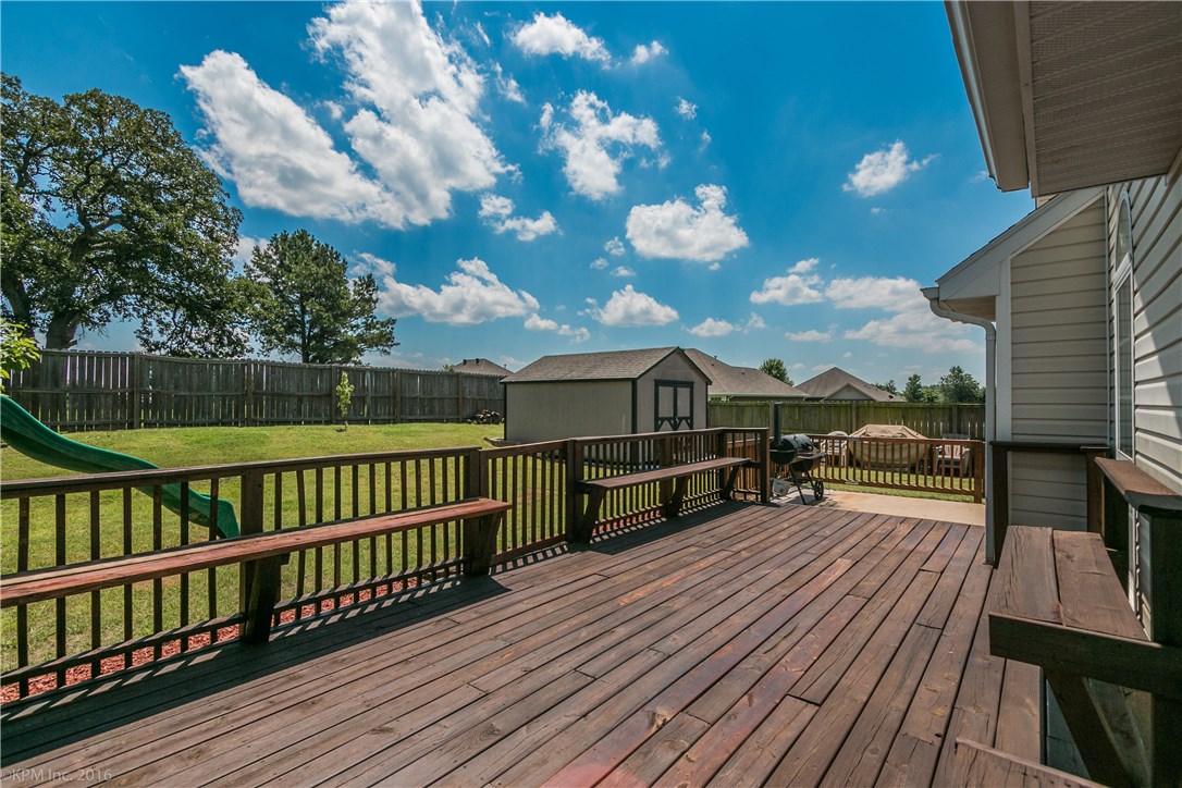 Standing Oaks Sub Blk III Pea Ridge - Residential