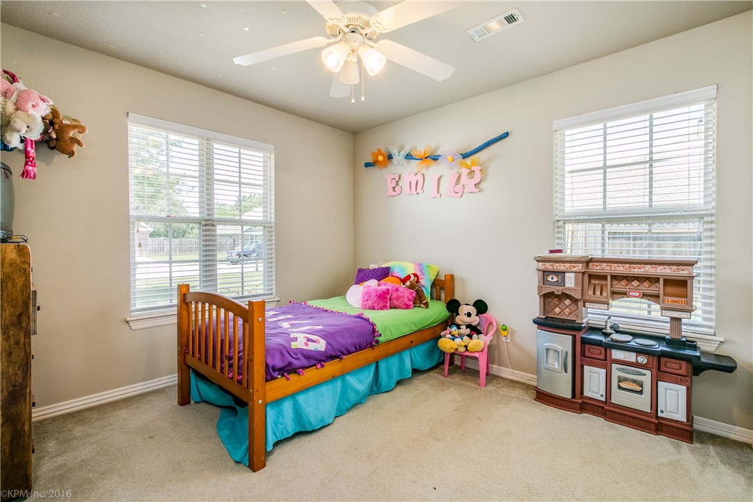 Standing Oaks Sub Blk III Pea Ridge - Residential
