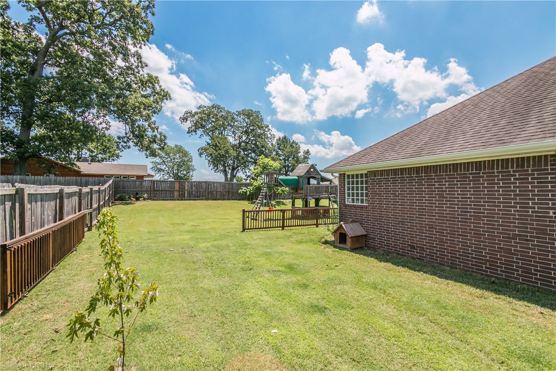 Standing Oaks Sub Blk III Pea Ridge - Residential