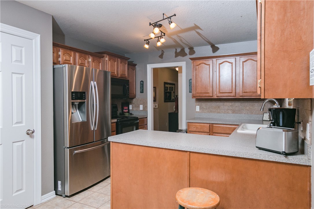 Standing Oaks Sub Blk III Pea Ridge - Residential