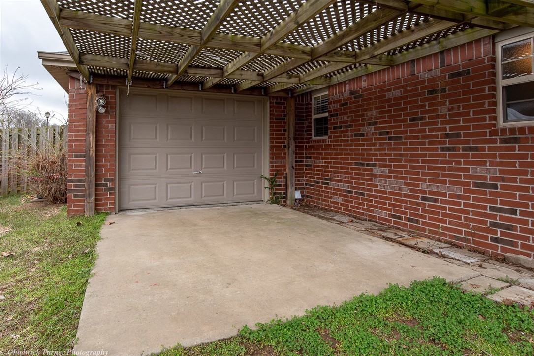 Clabber Creek Ph V - Residential Lease