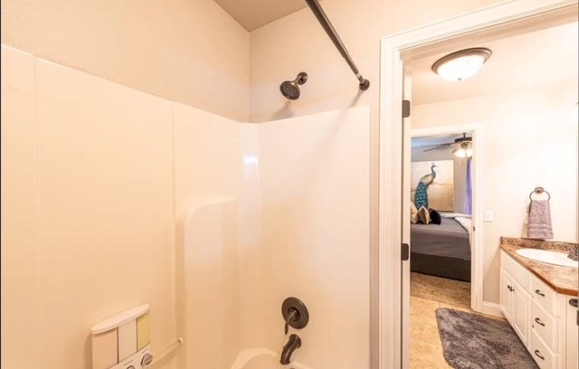 Stadium Centre Cottages Lts 1214 - Residential Lease