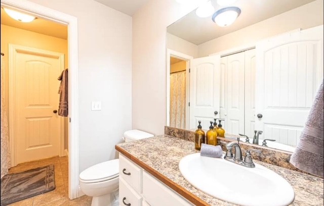 Stadium Centre Cottages Lts 1214 - Residential Lease