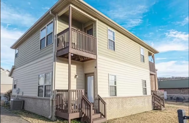 Stadium Centre Cottages Lts 1214 - Residential Lease