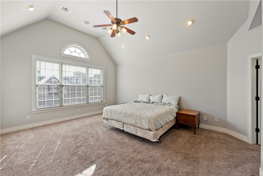 Laurel Crossing Rogers - Residential