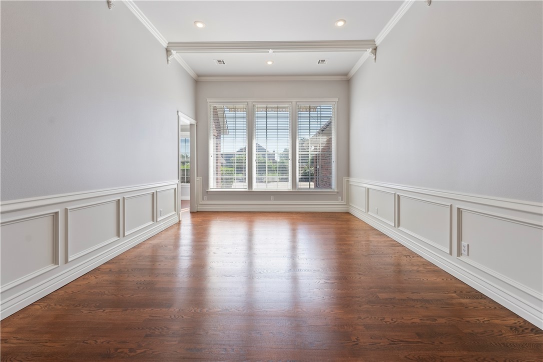 Laurel Crossing Rogers - Residential