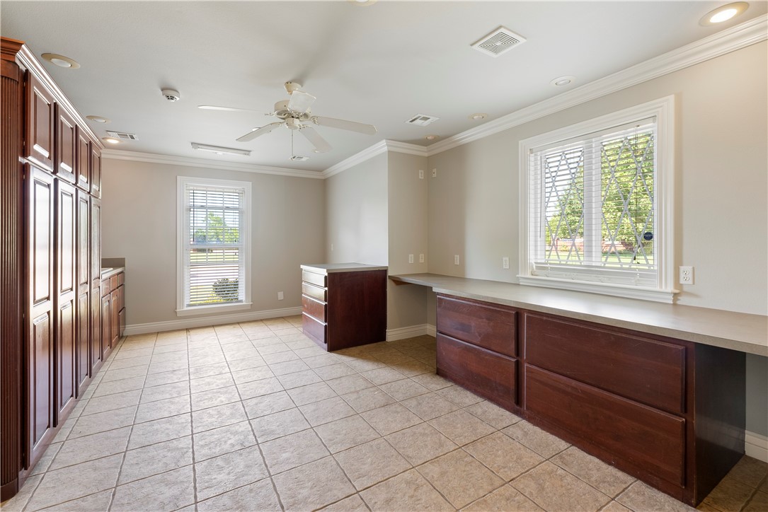 Laurel Crossing Rogers - Residential